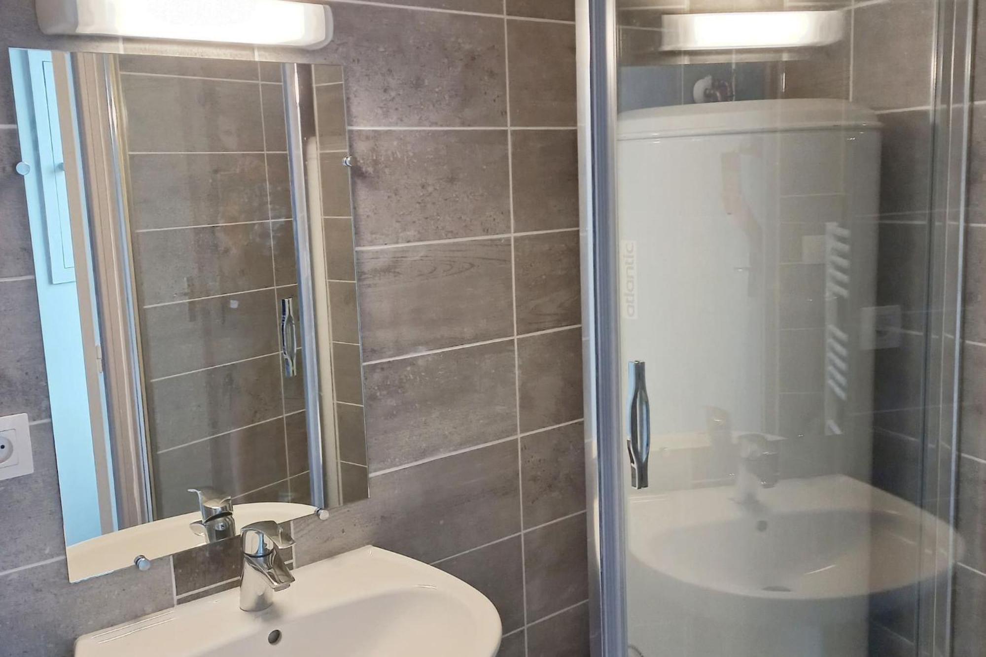 Grand Studio ✰ 35M² ✰ Centre ✰ 4Pers/2Lits ✰ Cuisine ✰ Wifi Candé Buitenkant foto